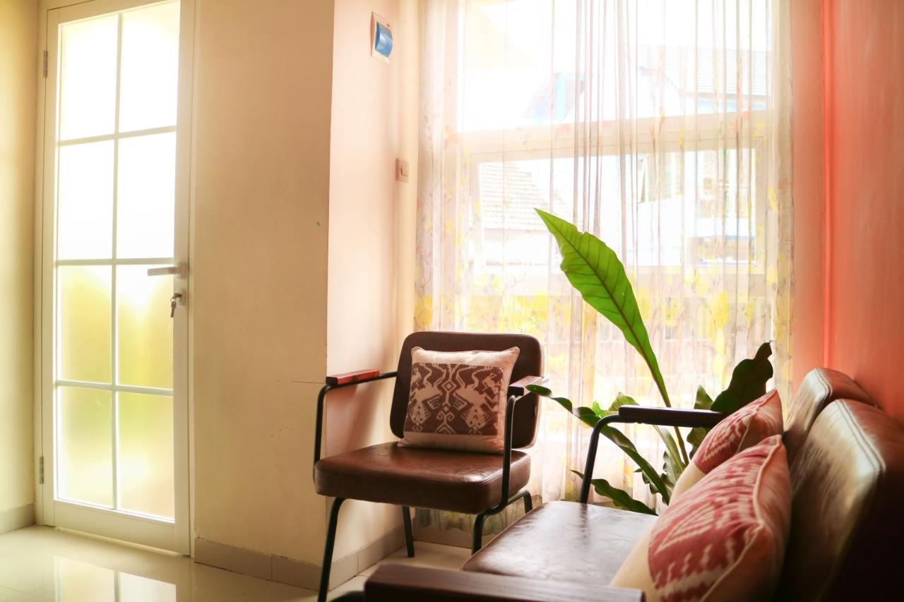 Amina Hill View Villa Malang By Ecommerceloka Экстерьер фото